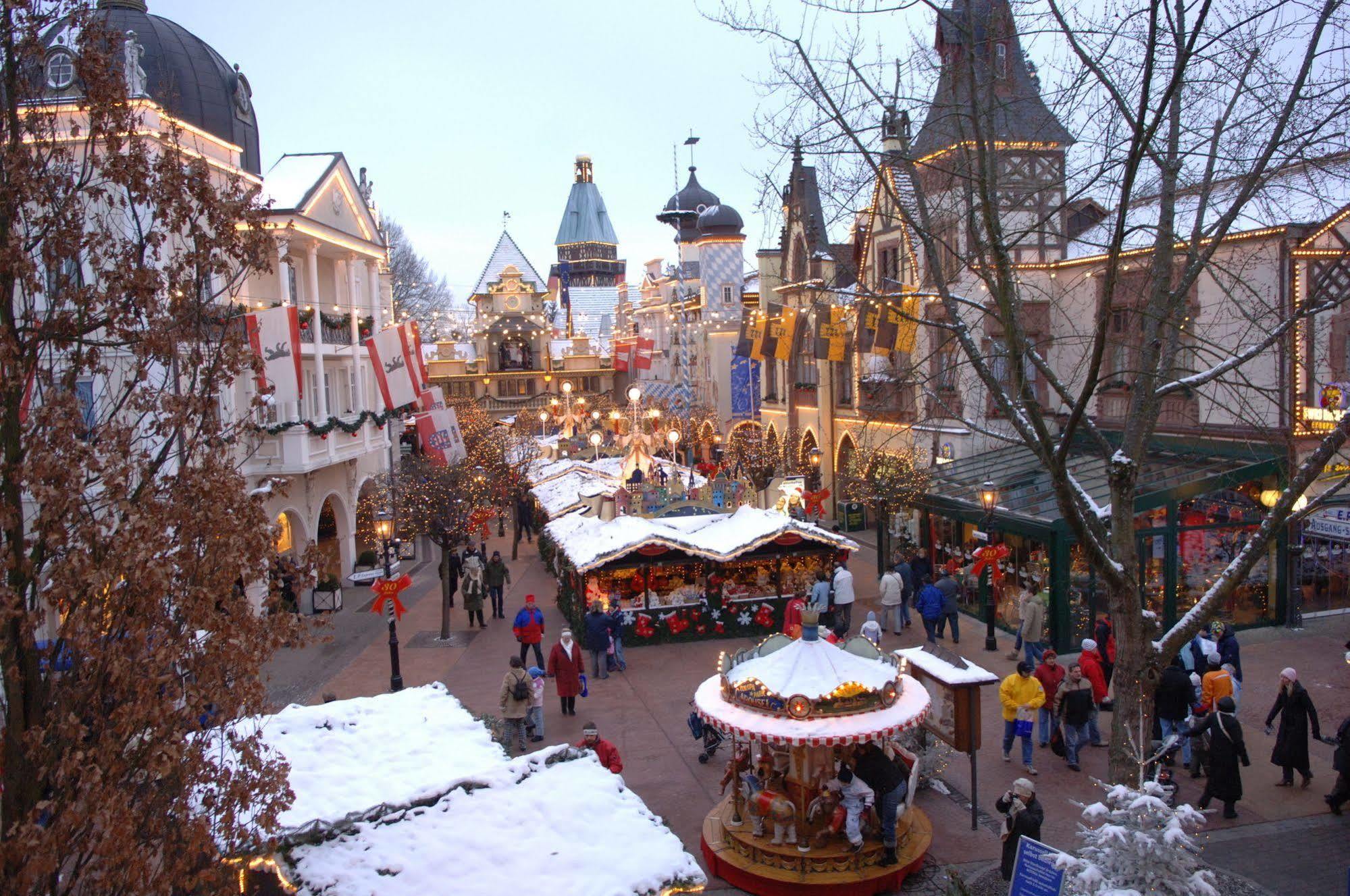 4-Sterne Burghotel Castillo Alcazar, Europa-Park Freizeitpark & Erlebnis-Resort Rust Exteriör bild